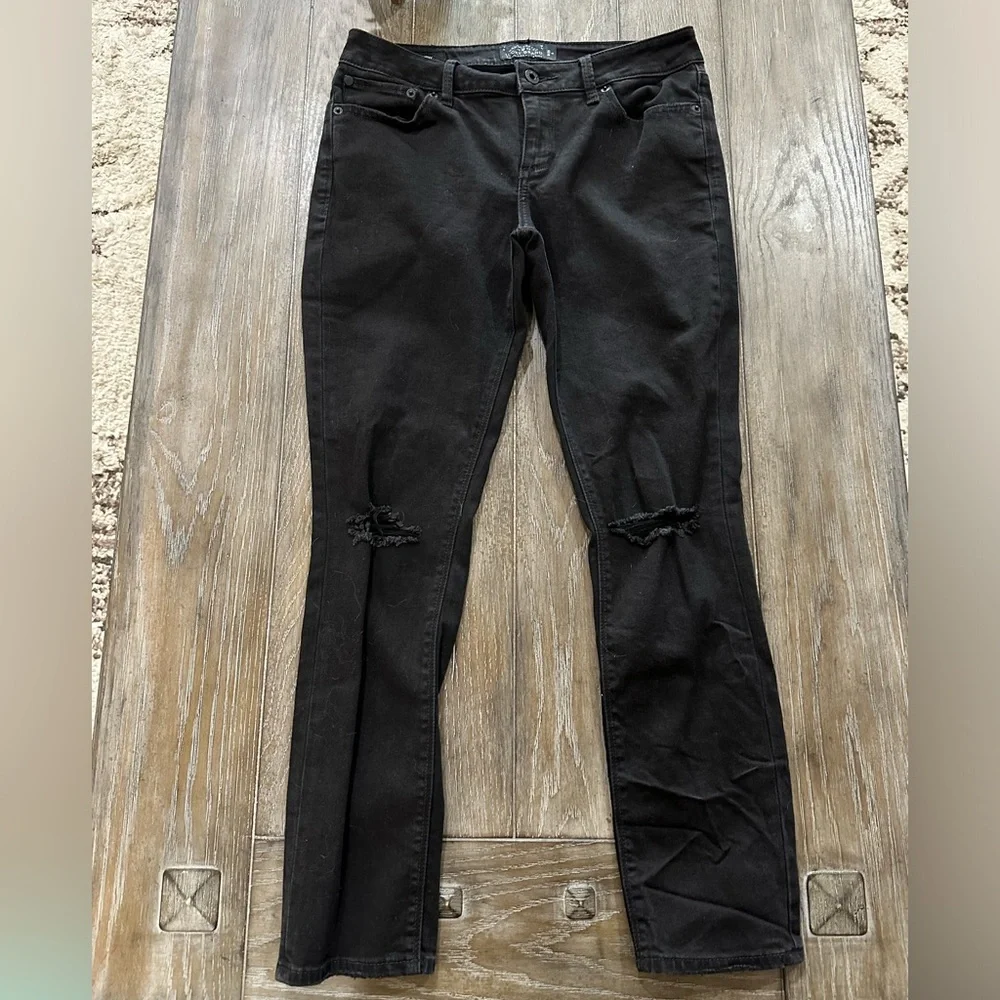 Lucky Brand Skinny Jeans - Picture 1 of 12
